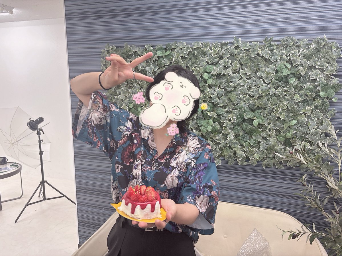 anmitsu__cream's tweet photo. ⚠︎cosplay

みっちゃんの誕生日お祝い&amp;撮影練習会📸
とんでもなく笑って楽しい1日だったしみんな顔が良くてにやにやしたしやっぱりみっちゃんの撮る写真がすき！！！となった😌🫶🏻 https://t.co/IWgfgJhSm9