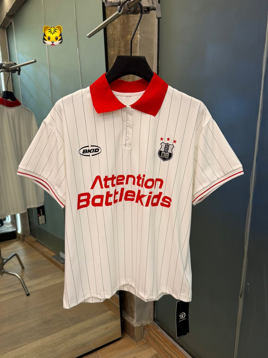 Oyeronkebaby's tweet photo. BATTLEKIDS DESIGNERS JERSEY MERCH NOW AVAILABLE IN STORE

M, L, XL
🏷️ N28,000

Kindly repost 🛒 https://t.co/ELzZJ8q1YO