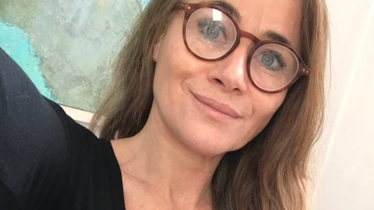 Cooperativa's tweet photo. #Cooperativa "Viví un infierno": Amaya Forch reveló violación para cuestionar proyecto "Escucha su corazón" https://t.co/ktc6uvhPBh https://t.co/HWn53uRASv