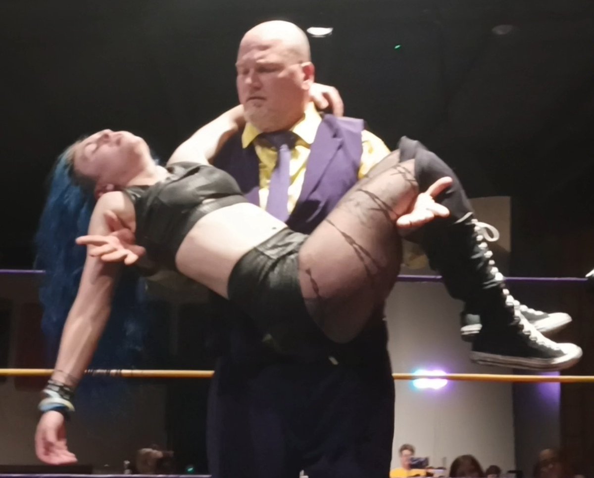 WCPW® tweet media