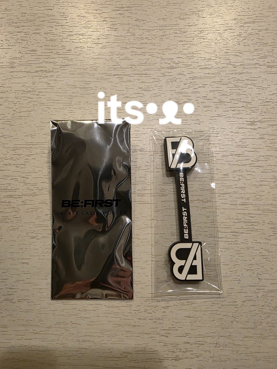 bellenon's tweet photo. @ainatunon_besty FF外、検索より失礼します。
BE:FIRST ALL DAY
BFADグッズ
シークレットケーブルホルダー
BE:FIRSTを所持しております。LEOと1:1にて郵送交換はまだ可能でしょうか？
ご検討お願いいたします🙇🏻‍♀️
#BEFIRST交換 https://t.co/J2xgK8xkRe