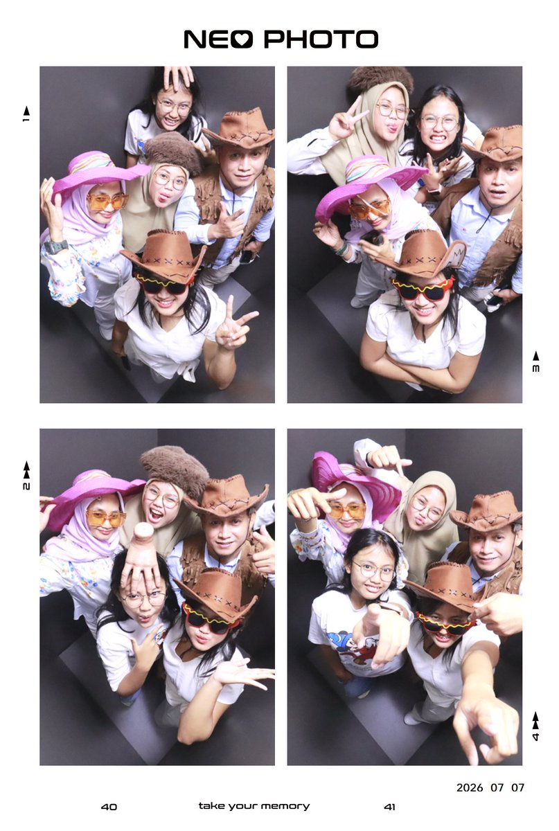 memipaws's tweet photo. Finally🥺🥺
Berawal dri wisuda gw th lalu dst meskipun mereka belum rujuk at least sudah mau turunkan egonya masing² untuk kumpul brg lagi🥰 https://t.co/FhN9FH0mkK