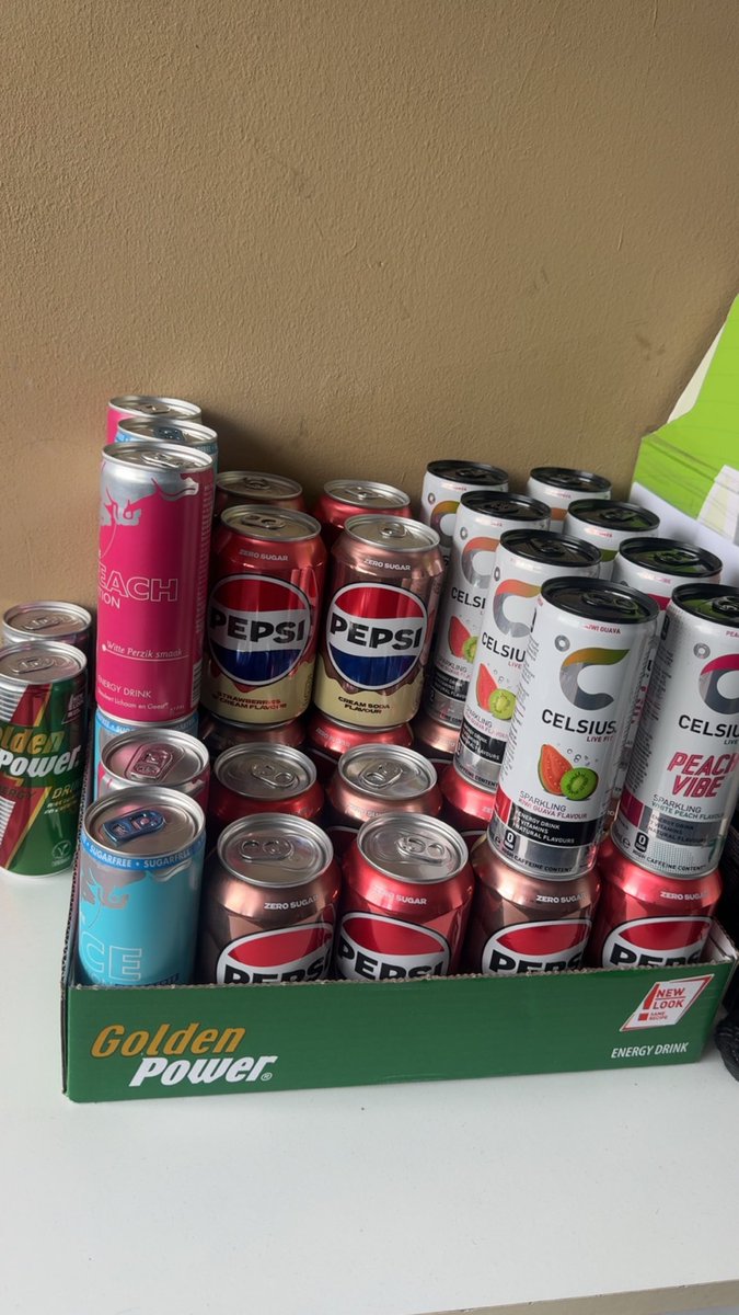 Avcibekir's tweet photo. Ik heb dus ff wat boodschappen gedaan… https://t.co/JFCt8T6KTA
