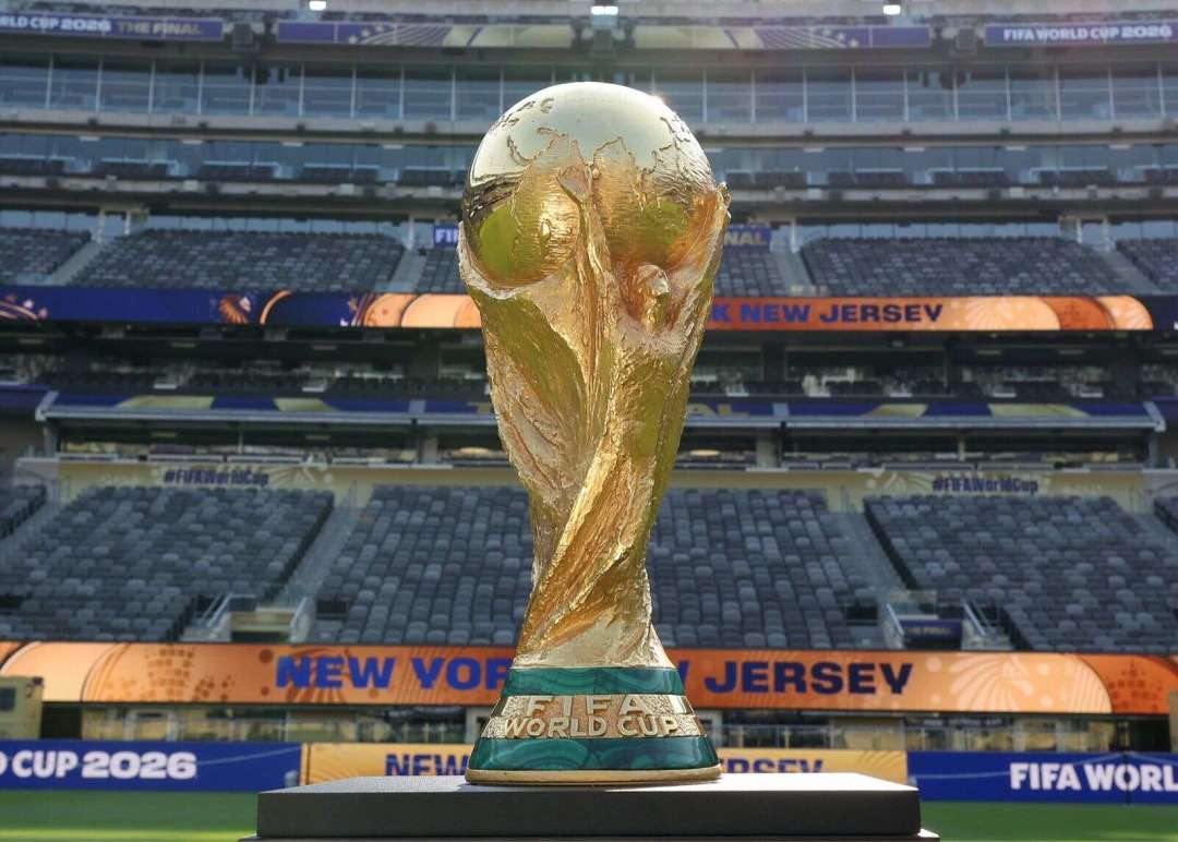 PolyokeyMoney's tweet photo. 2026 FIFA WORLD CUP FINAL — the tournament’s final battle at MetLife Stadium
Hollywood couldn’t write a better football plot.
Years ago, Messi bathed 5-month-old Yamal in a viral photo. Today, these two Barça No.10s fight for the World Cup trophy.
Two historic dreams on the line:
🇦🇷 Argentina owns 3 titles, chasing a 4th star to defend their crown. Messi’s 8 tournament goals push him closer to the all-time World Cup scoring record.
🇪🇸 Spain hunts its second trophy, aiming to relive Xavi & Iniesta’s 2010 tiki-taka glory led by Rodri and Yamal.
The ultimate tactical contrast: impenetrable defense vs ruthless attack
Spain only conceded 1 goal across all 7 matches, blanking Portugal and France in knockouts.
Argentina smashed 19 goals in 7 games, averaging 2.7 strikes per game, the tournament’s deadliest offense.
Old grudges make this more than a title game.
14 head-to-head clashes sit evenly split, yet Spain’s crushing 6-1 win over Argentina in 2018 still lingers. Tonight is Argentina’s chance for full revenge.
This is humanity’s biggest single sports spectacle ever: combined squad value hits €2 billion, with 1.8 billion global viewers projected, topping Qatar 2022’s 1.5 billion audience.
Will Argentina erase the 2018 humiliation and claim four stars? Or will Spain’s rock-solid defense carry them to a second world title?
3:00 PM ET TODAY | FOX & FOX ONE
#WorldCup2026 #Spain #Argentina #LamineYamal #Messi