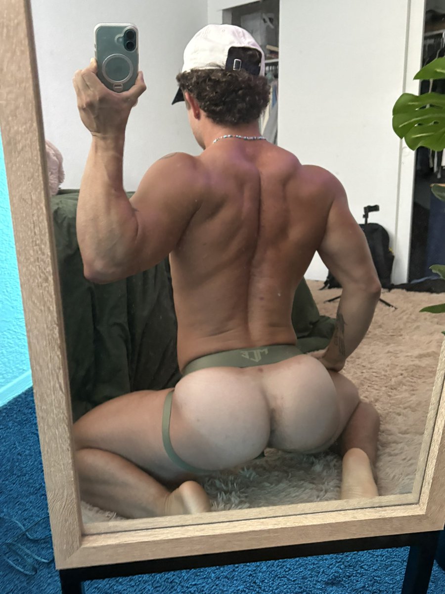 AndyStoneXXX1's tweet photo. 🫦 https://t.co/XNcAacYxMn
