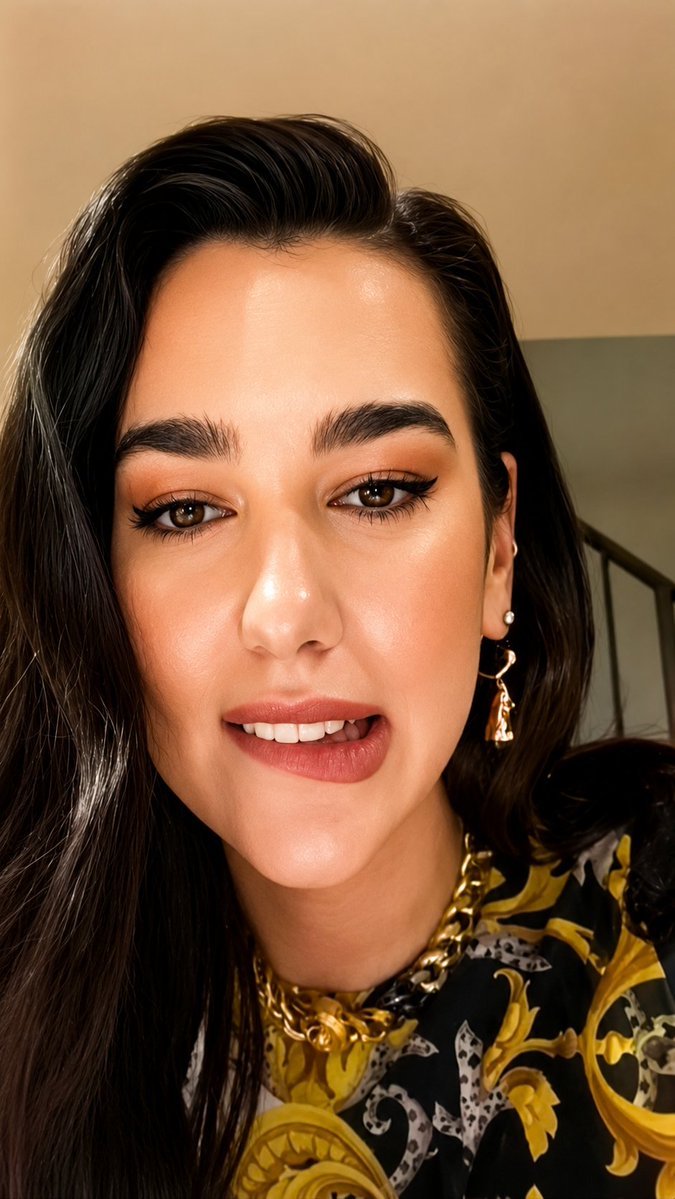 Tobirama_0303's tweet photo. Some faces are unforgettable. Dua Lipa is one of them. 😍❤ https://t.co/DfqdsqOW9C
