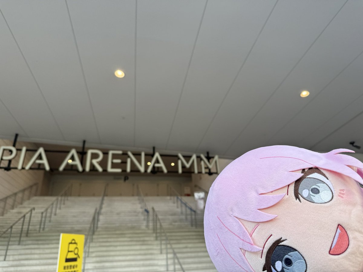 masukiHoloLive's tweet photo. MyGO!!!!!2Days最高だった！！
仕事の都合で次はいつライブに行けるのかも分からない状態だけど、だからこそ最後に羊ちゃんがMCで言ってた｢これからも生きてMyGO!!!!!に会いに来てくれますか？｣の一言が染みすぎて泣けてくる😭
絶対またMyGO!!!!!に会いに行きます！！！！
#つなぎ目の向こうに_DAY2 https://t.co/I16QzcRpAa