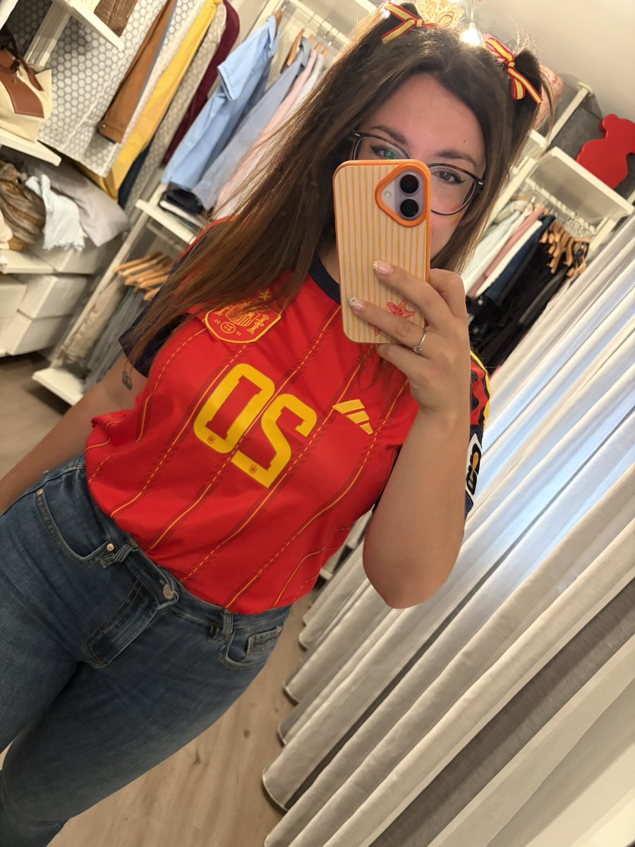 Alaragojo's tweet photo. Todos apoyando a ESPAÑA 🇪🇸🇪🇸🇪🇸🇪🇸🇪🇸 https://t.co/NvvoMR1dvZ
