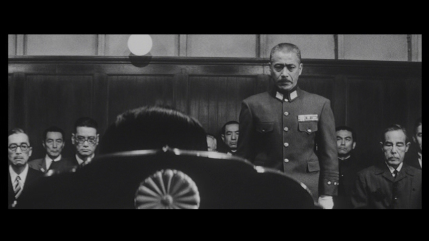 SeihoTakizawa's tweet photo. いや、これでしょ。
「日本のいちばん長い日 」(1967)
 #ジリジリした日本の夏の暑さが画面から伝わる邦画挙げようぜ https://t.co/0PqZgMM7T8