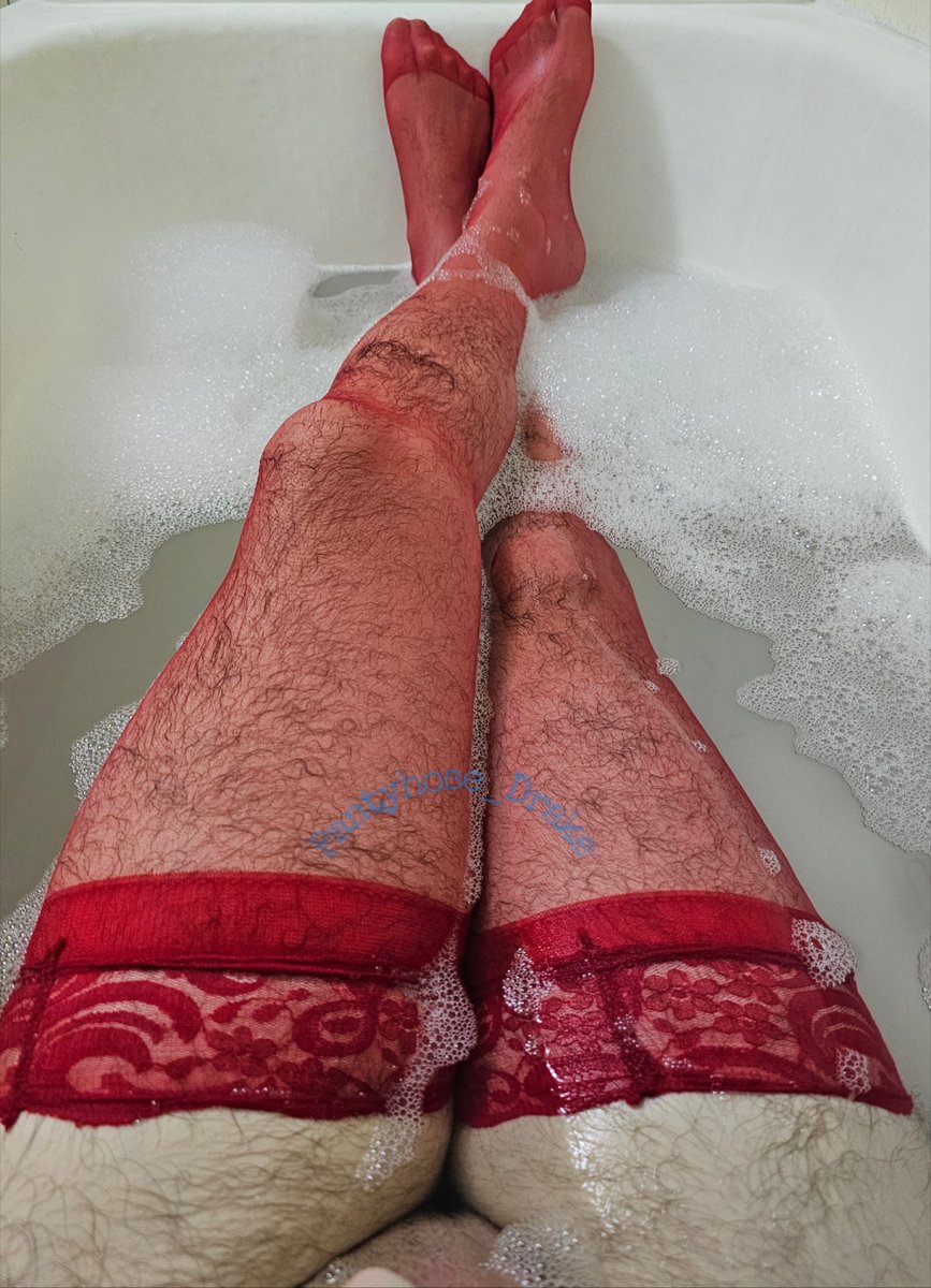 Pantyhose_Drake's tweet photo. How do you wash your nylons? 😈🔥
.
#pantyhose #pantyhosefetish #nylons #nylonsfetish #tights #tightsfetish #rednylons #redstockings https://t.co/Mxib8suagp