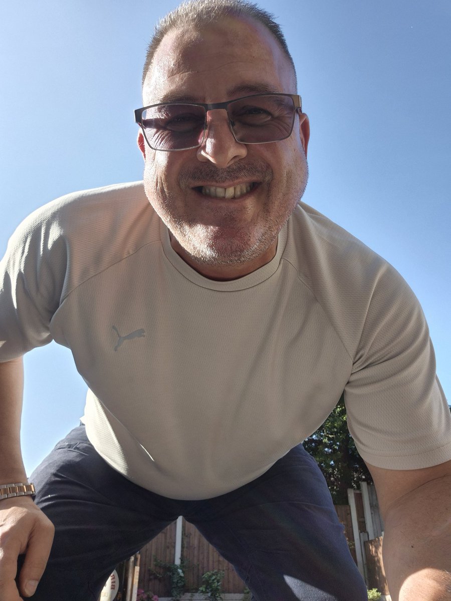 Ian Hutchinson tweet media