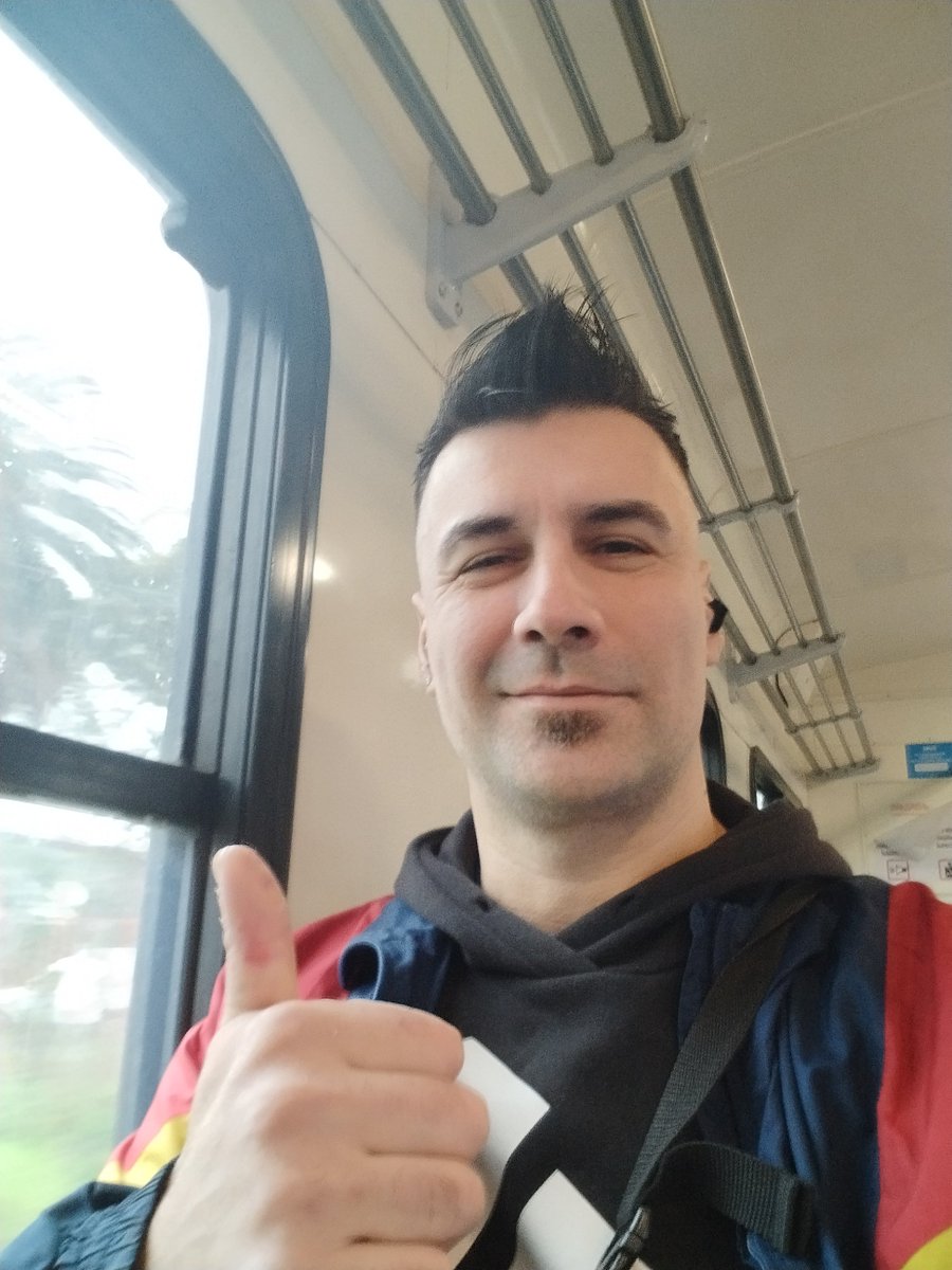 AlpioCosta's tweet photo. Al igual que vos empezando a replicar cada detalle del miércoles.
Aguante corazón aguante. Va a ser un ring esto.
#Cabalas
#FinaldelMundo
#DaleSeleccion
#Mundial2026 https://t.co/wb2uXYWwAv