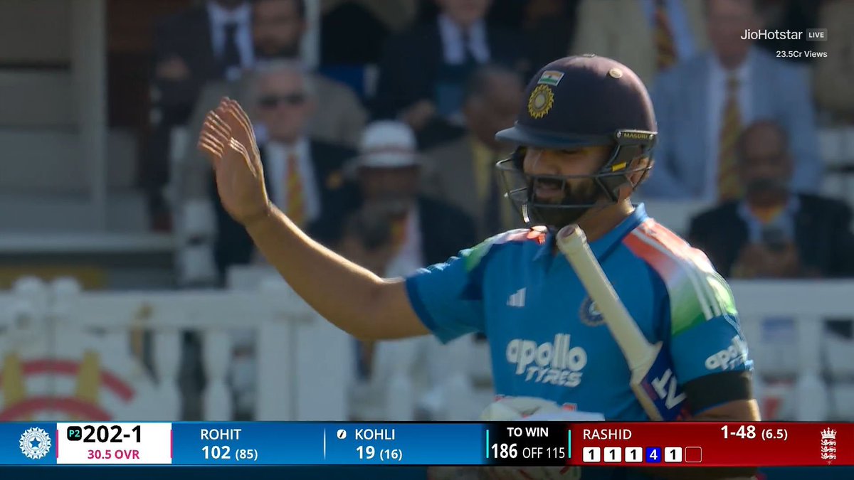 KhusshRaho's tweet photo. Rohit Sharma लॉर्ड्स में 
वनडे मैच में शतक लगाने वाले 

पहले भारतीय खिलाड़ी बन गए हैं..🏏🇮🇳💙

कल तक लोग 
इनके सन्यास लेने की बात कर रहे थे,

और आज इन्होंने अपना दम दिखा दिया..

💪 Hitman Rohit Sharma 😎

#INDvsENG https://t.co/wGkkddjWOG