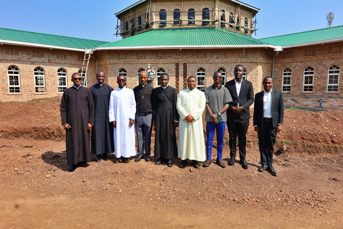 Jovoc1980's tweet photo. We were honoured to welcome our JOVOC Old Boys who are Seminarians back home today. They celebrated the Holy Mass with the school community. They later held an inspiring interaction with our students, sharing their vocation journeys and encouraging them to embrace faith, discipline, and purposeful living. 

Thank you for your witness and continued connection to your alma mater. 🙏⛪💙