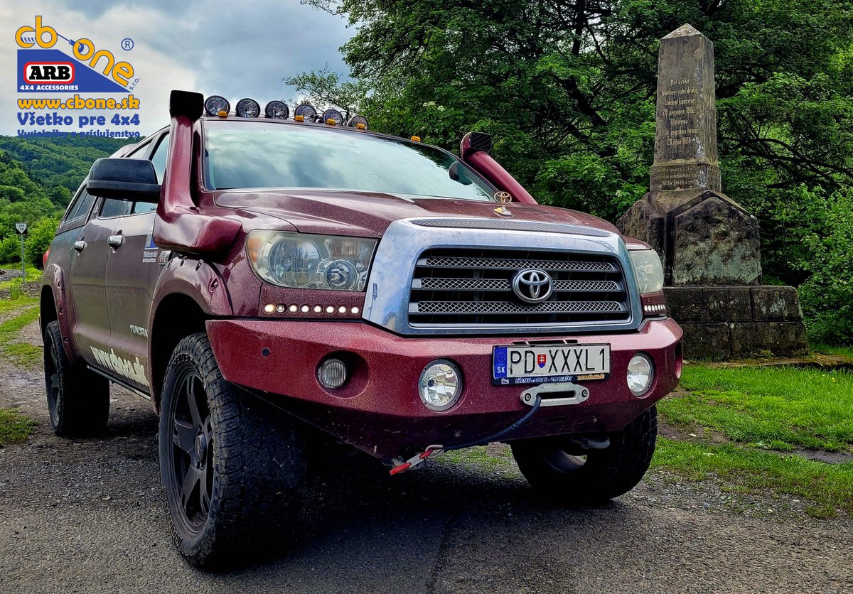OffroadCbone's tweet photo. Viete kde to je?
Zo sekcie... 𝗸𝗲𝗱̌ 𝗻𝗶𝗲 𝘀𝗺𝗲 "len tak odparkovaní" v Handlovej.
https://t.co/rIPH4nH3zK 🚙🌅🏞
#cbone #cbonesk #poslovensku #arb4x4accessories #trip #vyletyposlovensku https://t.co/sTvxsWPRcK