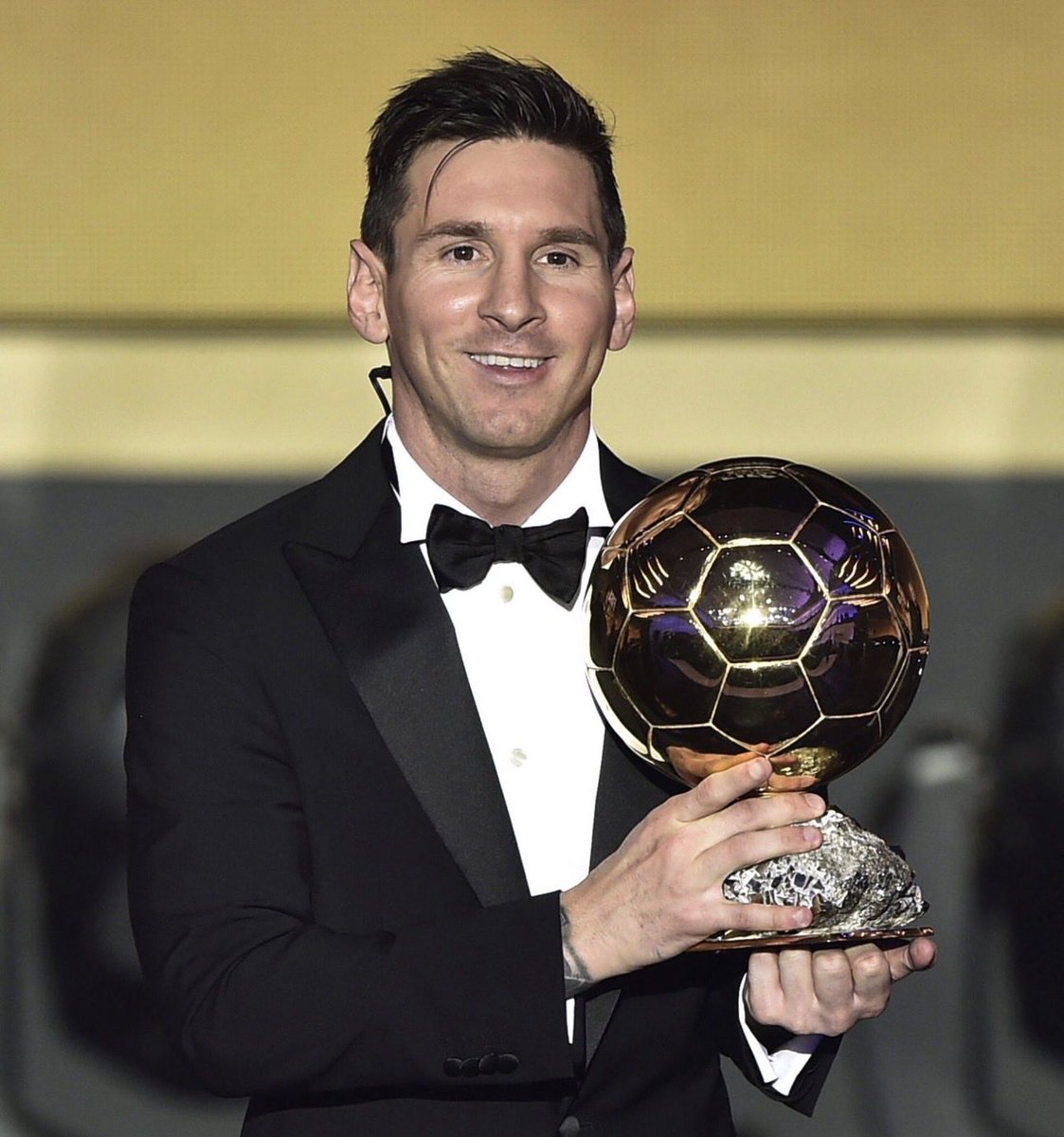 SportsVerseZone's tweet photo. 🐐 GOAT DEBATE: Is Lionel Messi the Greatest Male Athlete of All Time?

Eight Ballons d’Or. World Cup champion. Copa América champion. Countless records.

Or does someone else—Michael Jordan, Usain Bolt, Muhammad Ali, Tom Brady, or Novak Djokovic—deserve the crown?

Who’s your 🐐 https://t.co/Q5LBWAaILU