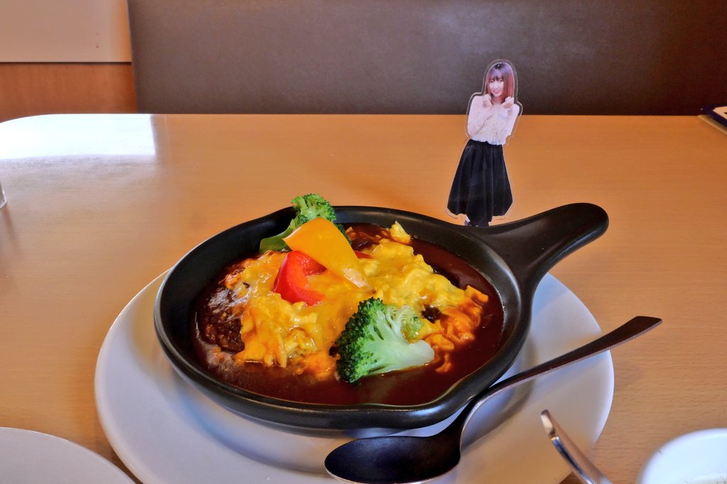 utagoood's tweet photo. 今日の朝ご飯
試験前ラストスパート
頑張ってきます🔥

ぬいちゃんの好きな
ブロッコリーが
しっかり入ってて、
アクスタのぬいちゃんも
嬉しそうですね🧸🥦 https://t.co/Z1iCvaqWhQ