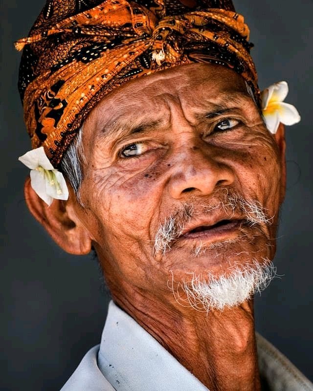 vatikhilburhani's tweet photo. #sketch #drawing #drawingpencil #art #canggu #bali #pencilart https://t.co/Oe4bAEKImG