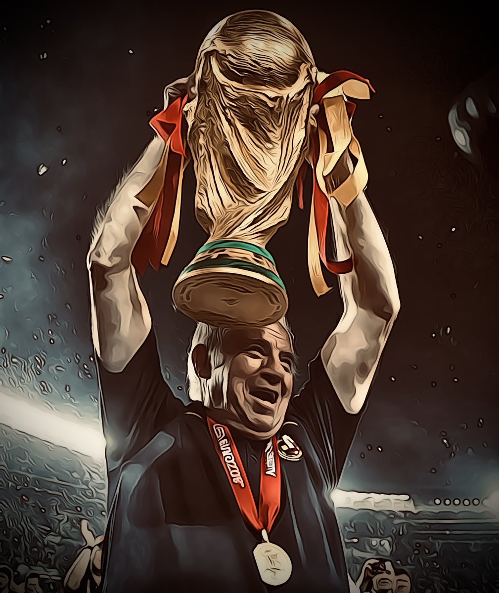 javi1903atl's tweet photo. Otra más sabio❤️❤️

Campeones!!!!🇪🇸🇪🇸 https://t.co/cnSmKhKh2f
