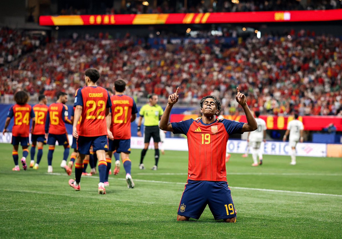 Hilalinizz__'s tweet photo. Helal olsun İspanya 🇪🇸 🙏🏻 
#worldchampion https://t.co/5yhLkvgCsj
