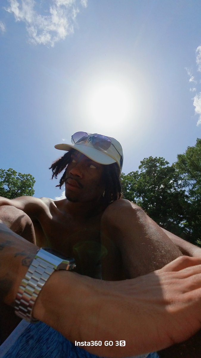 Macx_007's tweet photo. Always enjoying the sun https://t.co/FRm61Q8y2k