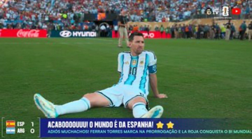 robertxyo's tweet photo. messi e argentinos tristes = o mundo feliz https://t.co/Fk8SbhICHN