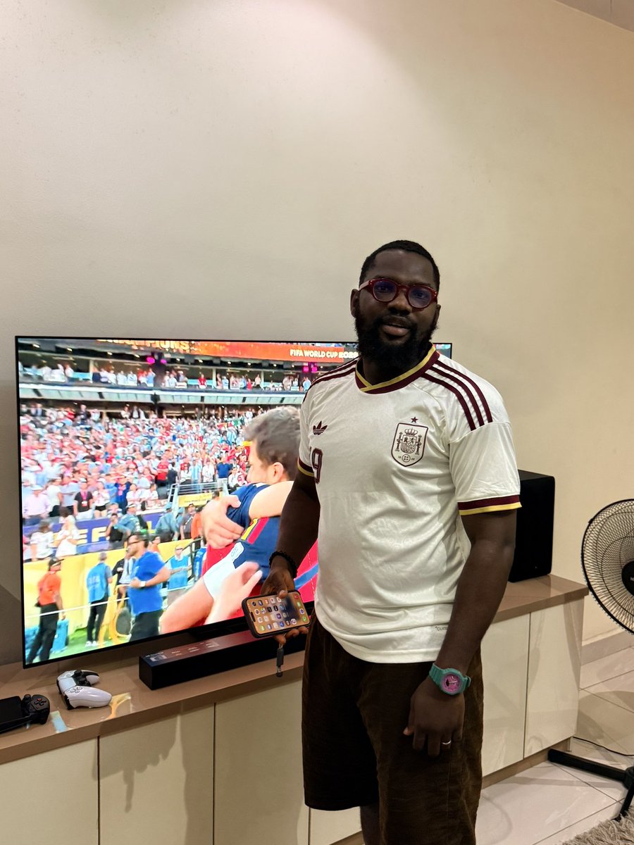 iamAbiodunAA's tweet photo. This is the most deserving World Cup win everrrrr. 

SPAIN 🇪🇸 ARE CHAMPIONS 

Beat Argentina 🇦🇷 
Beat France 🇫🇷 
Beat Belgium 🇧🇪 
Beat Portugal 🇵🇹
Beat Austria 🇦🇹 

Up BARCELONA 💙❤️ https://t.co/SvrXXD2bzf