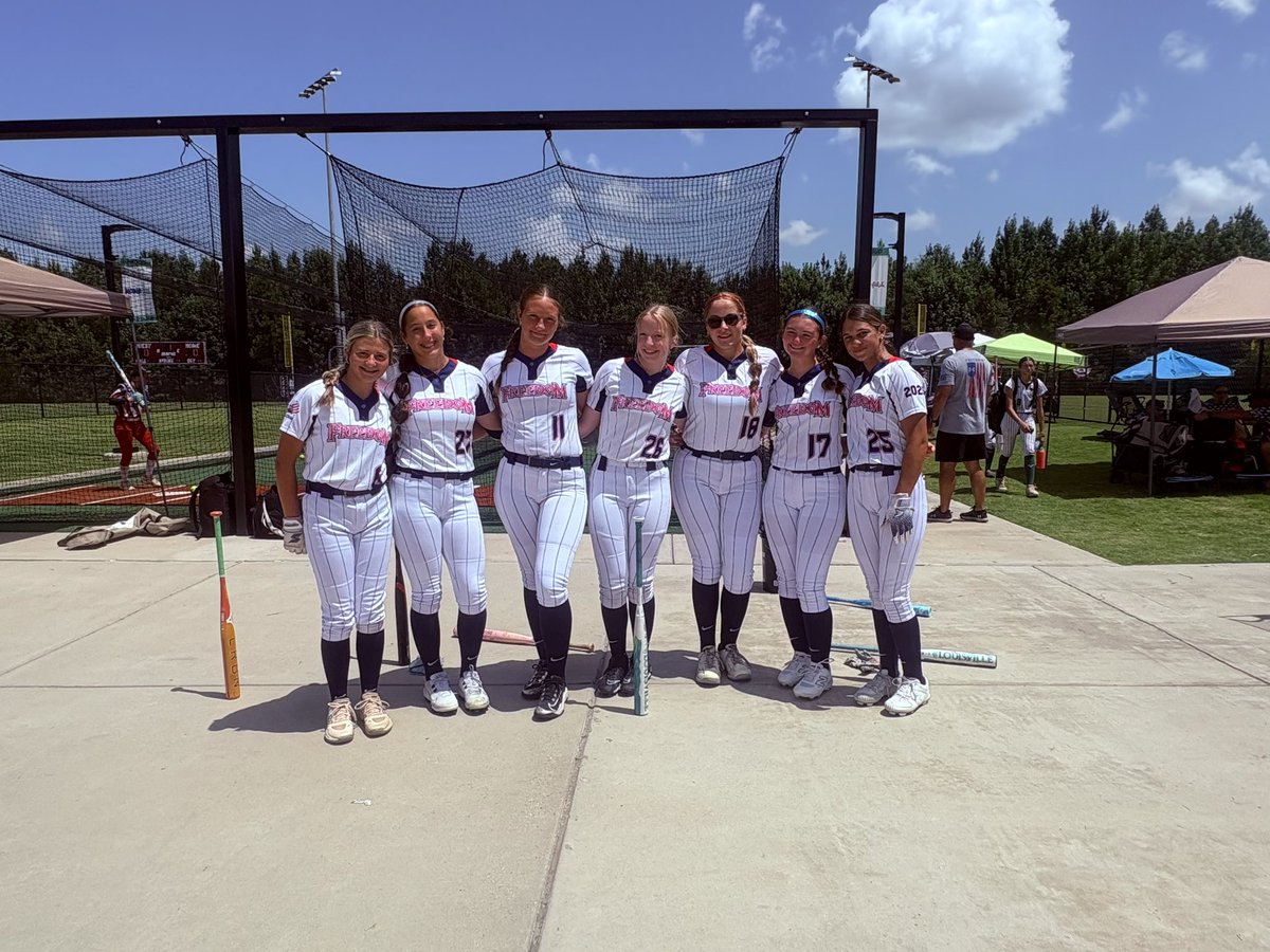 DCEliteSoftball tweet picture
