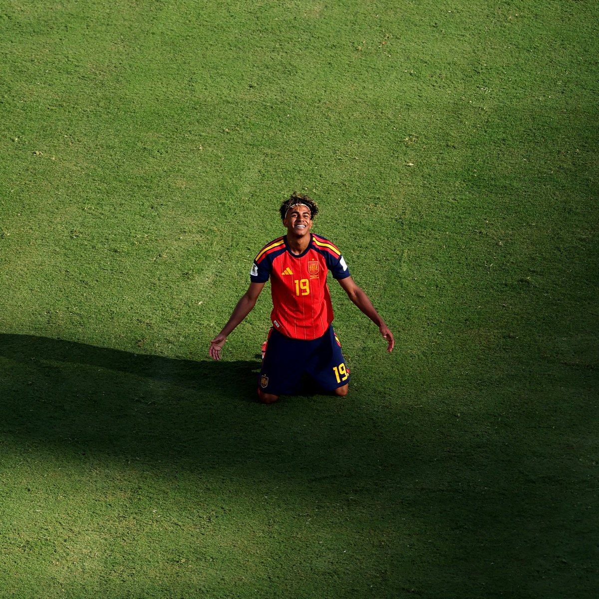 FC Barcelona tweet media