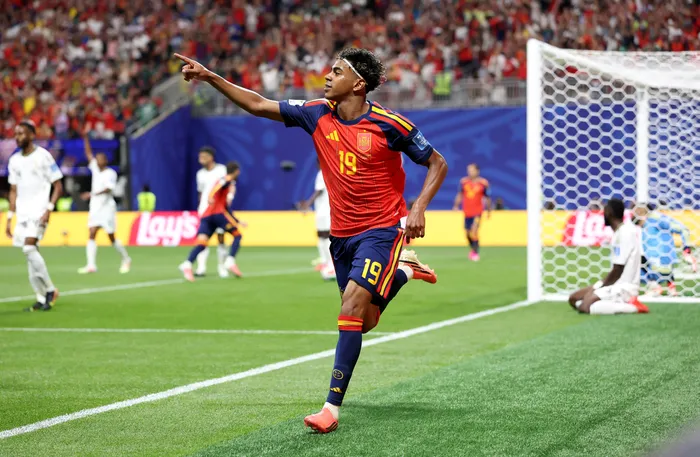 JessicaDBrand's tweet photo. Youngest players to start in a Men's FIFA World Cup final and win:

-Pelé, 1958, 17 years, 249 days
-Giuseppe Bergomi, 1982, 18 years, 174 days
-Lamine Yamal, 2026, 19 years, 6 days https://t.co/xpAI7Fs4xO