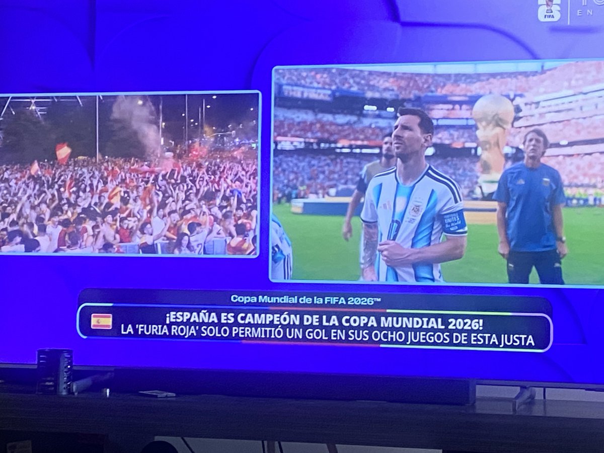 ElBluePanter's tweet photo. Justicia divina, qué gracioso ver a Messi así, derrotado
dónde está su Messias ahora??? 
#Fıfaworldcup2026 #MundialDelFútbol2026 https://t.co/32jHi8JolO