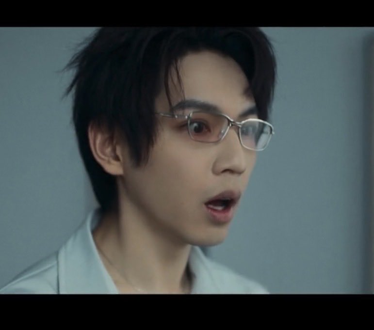 SunShin33060668's tweet photo. But the moment Gao hurts himself, Justin’s fantasy shatters…
It’s the first time he’s forced to confront the reality that Gao isn’t rejecting him, he’s terrified of him!
#DeepIn #DeepInEP9 #DeepInTheAct https://t.co/wnOMJzJsuM