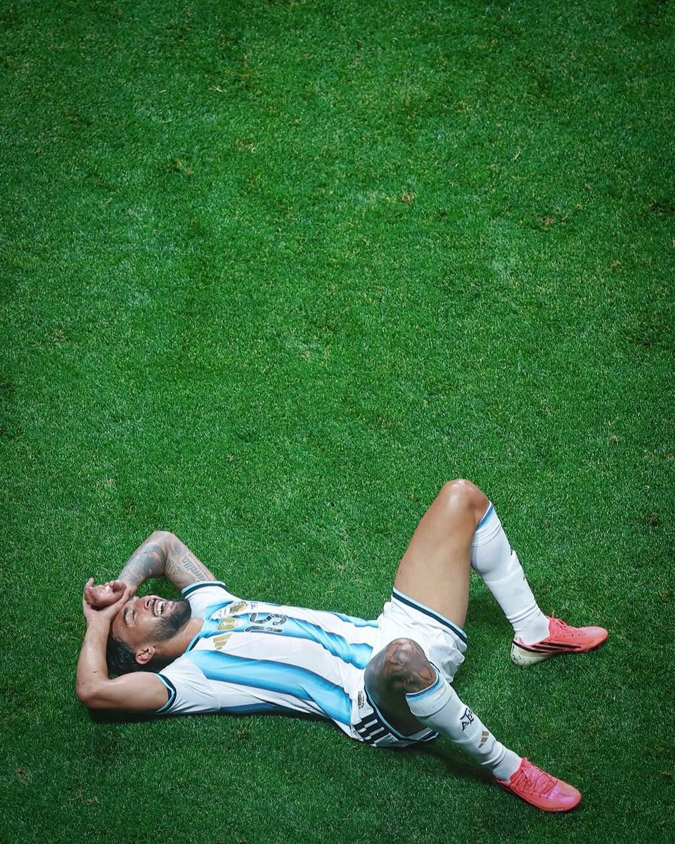 Messismo10's tweet photo. Vamos Nico. https://t.co/zOESdqm8R9