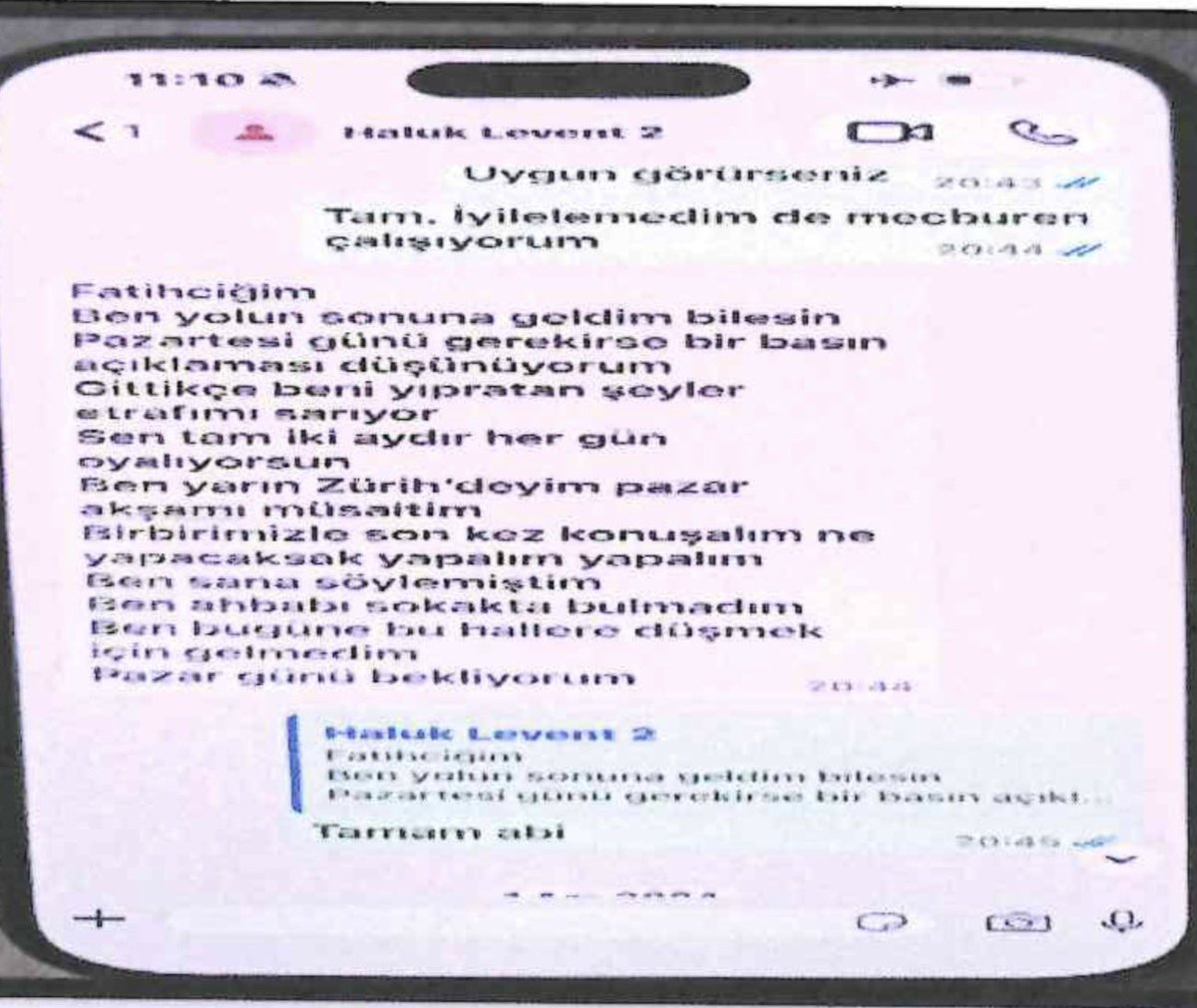muratagirel's tweet photo. AHBAP soruşturması kapsamında şüpheli sıfatıyla emniyette ifade veren Fatih Eke, Haluk Levent ve Ahbap Derneği ile kurumsal bir bağının bulunmadığını belirtti. Eke, Haluk Levent ile arasındaki para hareketlerinin Nigella Chain isimli kripto para projesinin satışından kaynaklanan ticari alacaklara ilişkin olduğunu ifade etti.

Eke, sağlık sektöründeki faaliyetlerinin ardından Med House isimli sağlık sigorta şirketini kurduğunu ve sattığını, 2015 yılında ise Nigella Enwork International şirketini kurarak reklam, fuar ve organizasyon alanında faaliyet yürüttüğünü anlattı. İfadesinde adına kayıtlı herhangi bir taşınmaz veya araç bulunmadığını söyledi.

Fatih Eke, Haluk Levent’i Nigella Chain projesinin reklam yüzü olması nedeniyle tanıdığını, projeyi daha sonra 7 milyon dolar karşılığında Haluk Levent’e sattığını beyan etti. Aralarındaki tüm para trafiğinin bu satıştan kaynaklandığını kaydetti.

MASAK tespitleri kapsamında sorulan, Yeliz Kaya’nın hesaplarından kardeşi Emine Eke’nin hesabına 27 işlemde toplam 27 milyon 105 bin TL gönderilmesine ilişkin soruya ise söz konusu transferlerin Nigella Chain satışından doğan alacakların ödenmesi olduğunu ifade etti.

Telefonunda bulunan WhatsApp yazışmalarında Haluk Levent’ten ödeme talep ettiği, alacağını istediği ve ödemelerin gecikmesi halinde zor durumda kalacağını belirttiği mesajlar da sorulan Eke, bu yazışmaların ticari alacağın tahsiline yönelik olduğunu söyledi.
