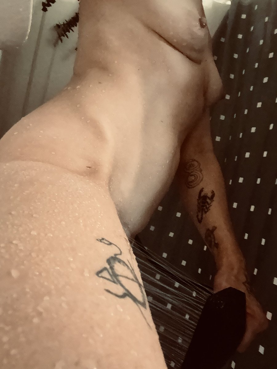 LilPanic69's tweet photo. #shower #clean #dirtygirl #sellingonline #camgirlِ #content https://t.co/RzQud6Llow