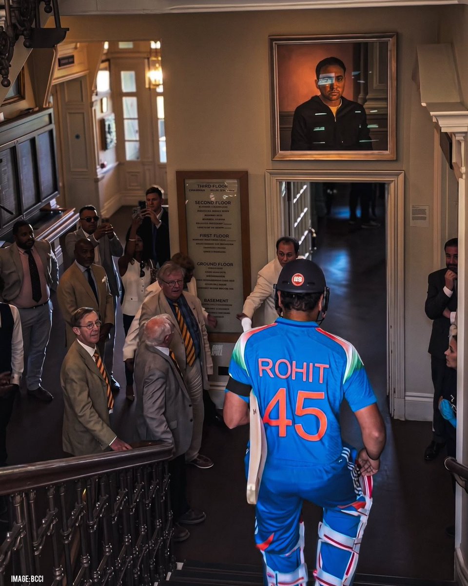 MrBibek013's tweet photo. I love you @ImRo45 https://t.co/FxxlFZhJLU