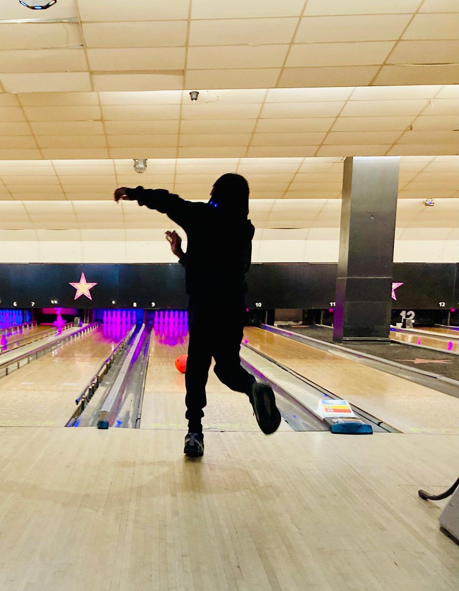 HaringeyLP's tweet photo. Our first ever trip for our assessment & induction students! Theyโve had a brilliant few weeks and deserved a treat! @HollywoodBowlUK ๐ณ #ThisIsAP https://t.co/jwUxzOXeIA