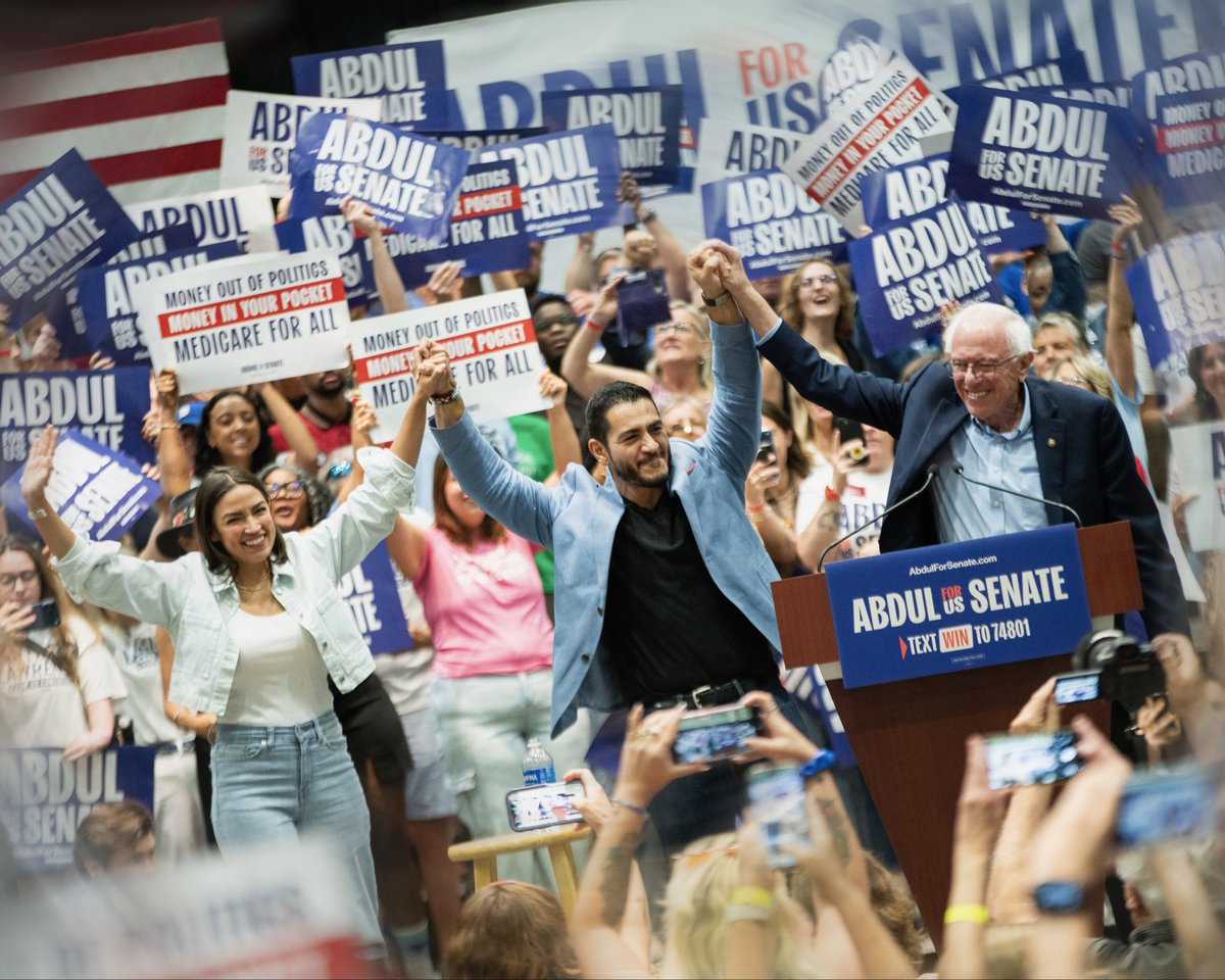 Bernie Sanders tweet media