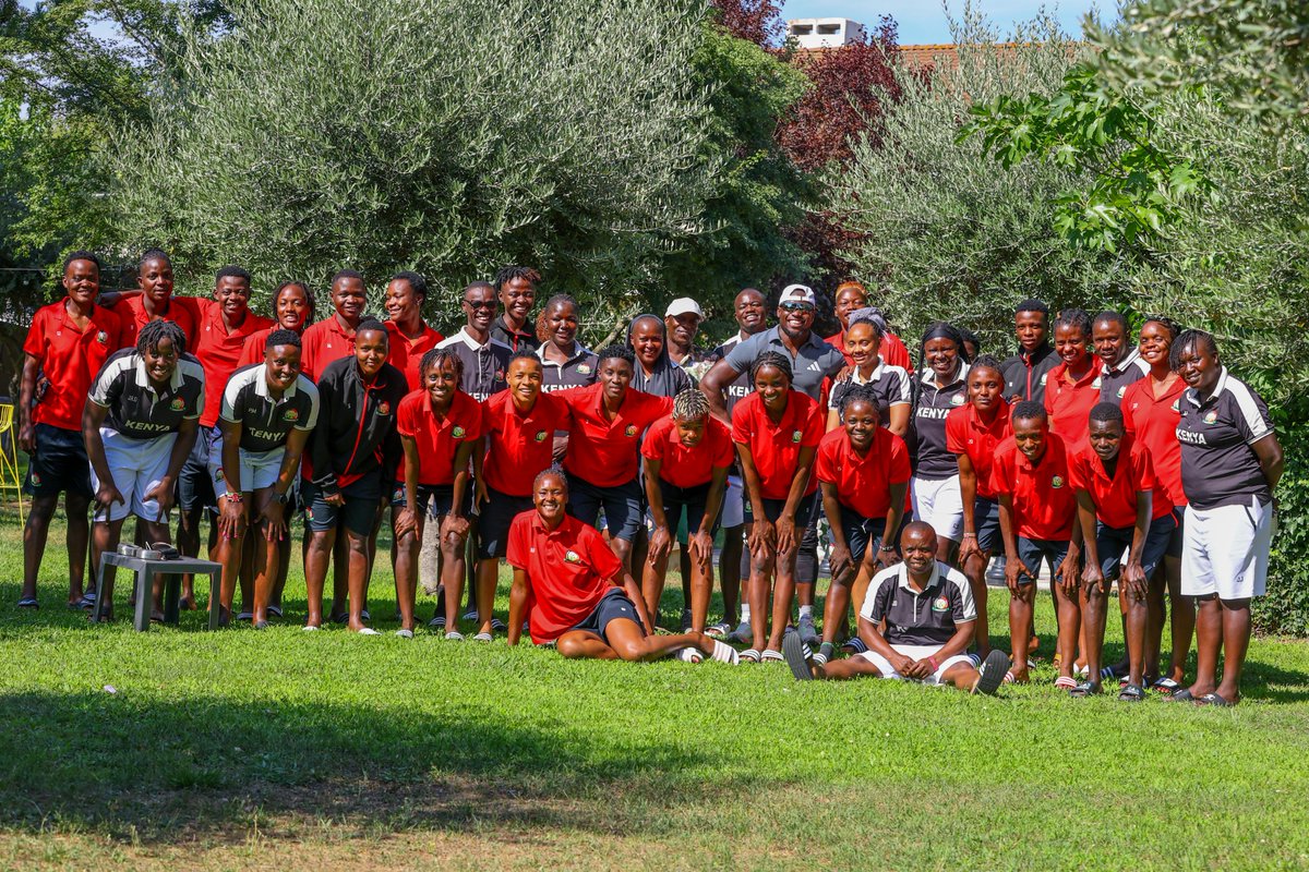 Football_Kenya's tweet photo. Africa’s fastest man, Ferdinand Omanyala , paid a visit to Harambee Starlets at their Miramas, France camp and shared a taste of home with the team as they enjoyed Kenyan dishes together ahead of WAFCON 2026. https://t.co/clBNAWN8vO