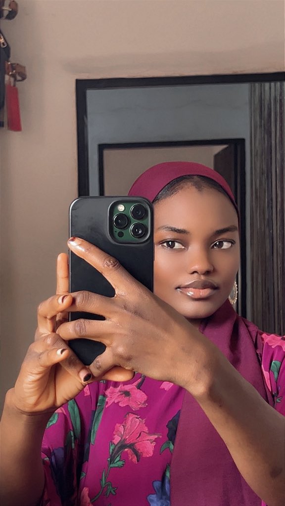 FAREEDA KIRI🌹🌹🌹🌹 tweet media
