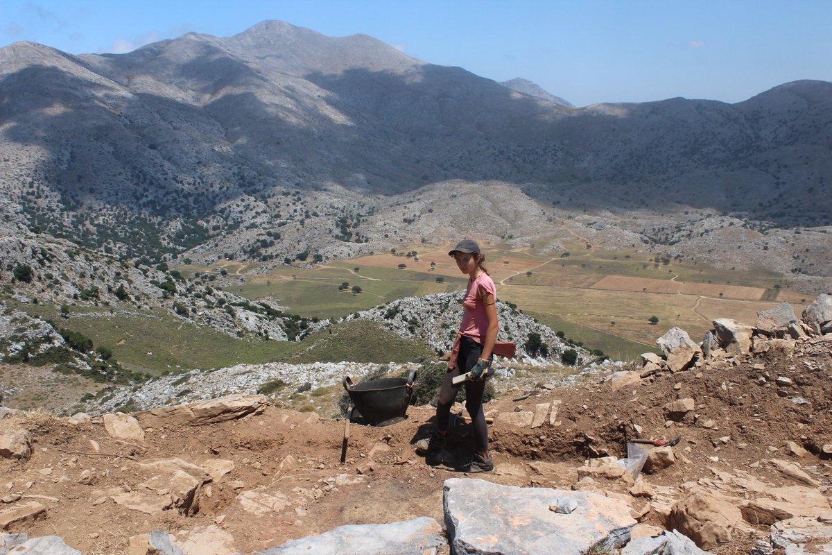 PLArchaeoAthens's tweet photo. The 4th season of excavations at #Karphi, #Crete, is coming to an end. Our intl team is investigating the island's highest mountain settlement to better understand the crisis after c. 1200 BCE and the transition from the Bronze to the Iron Age. More on FB. #PAIA_Patronage https://t.co/VOGbzjjgks