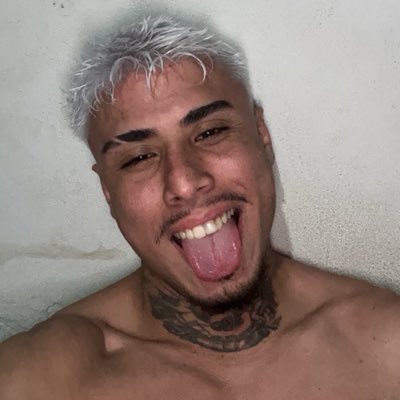 LopesLucazz's tweet photo. 😜 https://t.co/FzVgtHbSpD