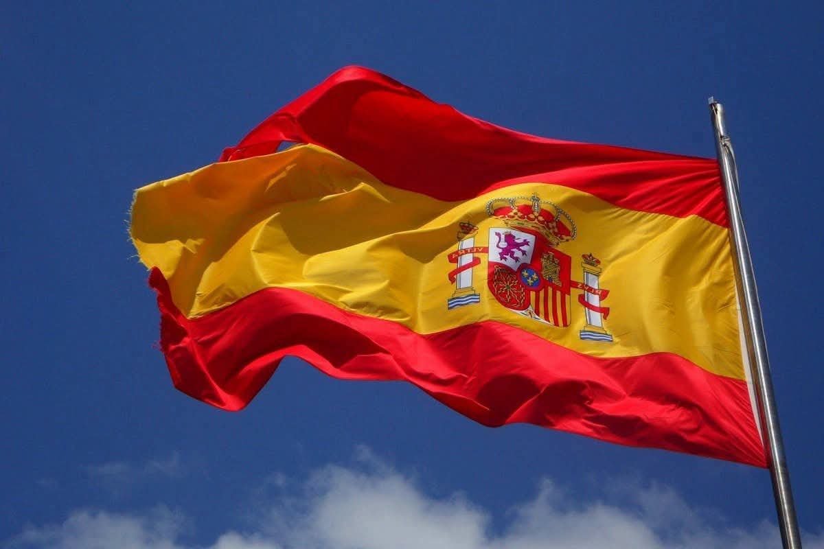 M_Raafat12's tweet photo. ده انتي حتة مني وانا حتة منك طبق الأصل 🇪🇸♥️ https://t.co/j2lWISM2S0