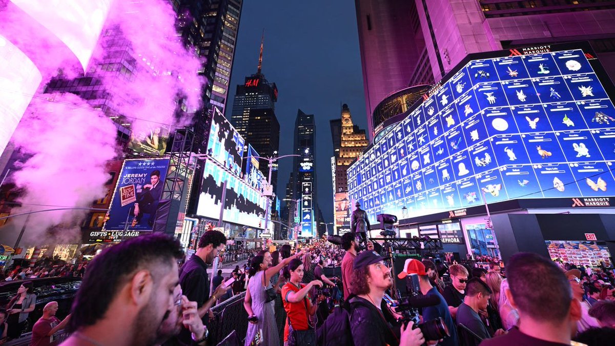 IGN's tweet photo. Pokémon Go players are reacting in disgust after seeing fans who were hand-picked to attend the game's ultra-exclusive 10th anniversary Times Square event now selling off their unique Mewtwo on eBay. https://t.co/3opkrzlwzz https://t.co/lAxyU22NnR