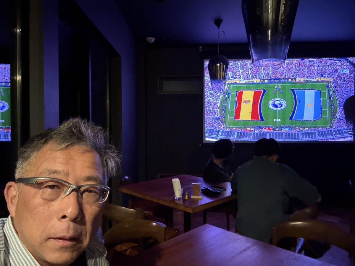 itrenchtown's tweet photo. サッカーW杯決勝戦  スペインVSアルゼンチン
さぁ、勝つのはどっちだ⚽️
#サッカーw杯 
#決勝戦
#スペイン推し
#安中市 https://t.co/GrOmjHoOlb