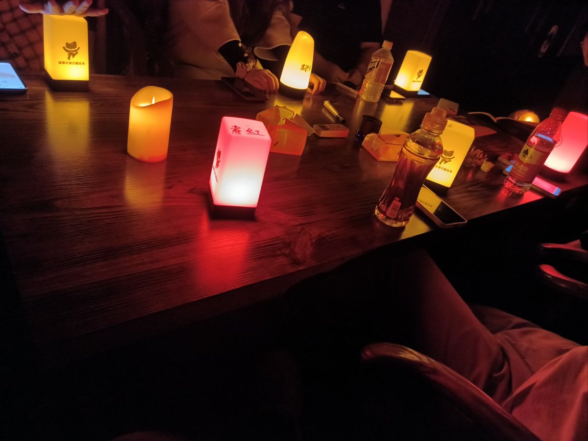 py_ansu's tweet photo. Just finished a mind-blowing murder mystery dinner party at the new board game café—logic twists, chaotic but fun group dynamics, and zero spoilers! ♂ Can’t stop replaying the clues in my head. #BoardGameNight #MurderMystery https://t.co/dzyCcbwo55