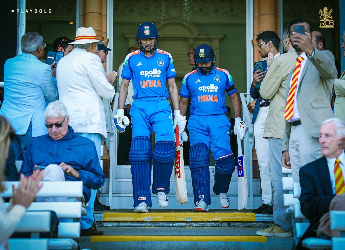 RCBTweets's tweet photo. 📸 Snapshots: #ENGvIND 🏟️ Lord’s ✨

A Sunday blockbuster. A series decider. Cricket took centre stage. 🏏

Big runs, unforgettable moments, and some of the game’s biggest stars putting on a show at the 𝗛𝗼𝗺𝗲 𝗼𝗳 𝗖𝗿𝗶𝗰𝗸𝗲𝘁. 👏

Relive the best moments through these snaps. 📸❤️

#PlayBold #ನಮ್ಮRCB