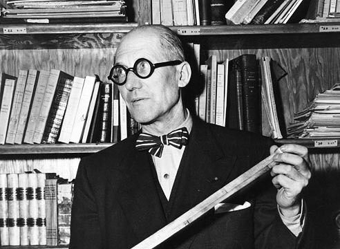 thereal_le5cb6's tweet photo. Space and light and order. 

•
•
•
•
#lecorbusier #corbusquad #withyourgirl #kidding #notkidding https://t.co/fAhquRUbgV
