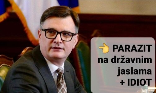 kaobane's tweet photo. 𝗣𝗔𝗥𝗔𝗭𝗜𝗧 👇 na državnim jaslama❗ https://t.co/nbk30HLcth