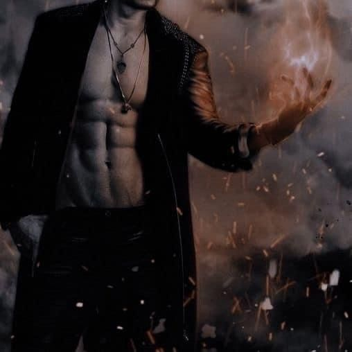 magicwitticism's tweet photo. #SeductiveSunday https://t.co/vwrSRVI8Vd